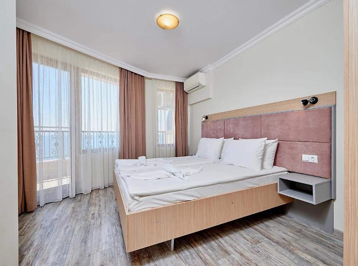 Crotiria Beach - Aparthotel Pomorie 0*,