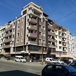 Nova Apartment